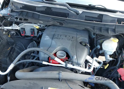 2014 Ram 1500 Express z USA, uszkodzony, nr VIN 1C6RR7KT2ES181148